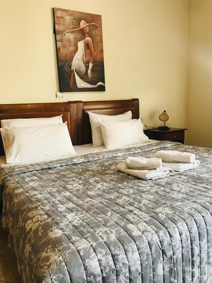 Guesthouse Adonis Káto Loutrákion المظهر الخارجي الصورة