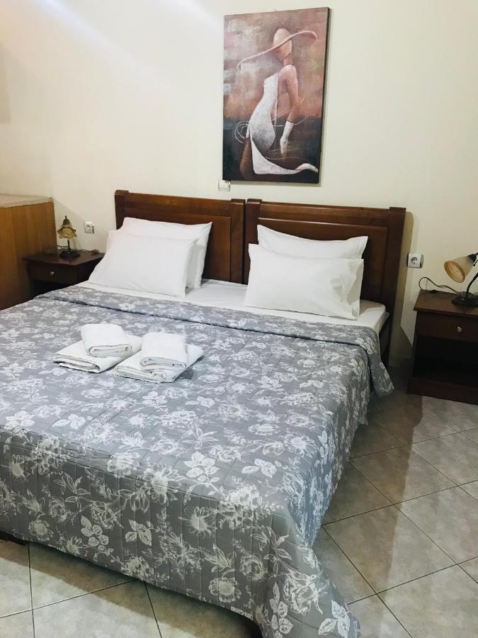 Guesthouse Adonis Káto Loutrákion المظهر الخارجي الصورة