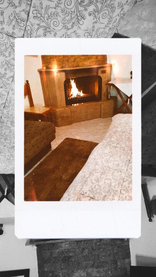 Guesthouse Adonis Káto Loutrákion المظهر الخارجي الصورة