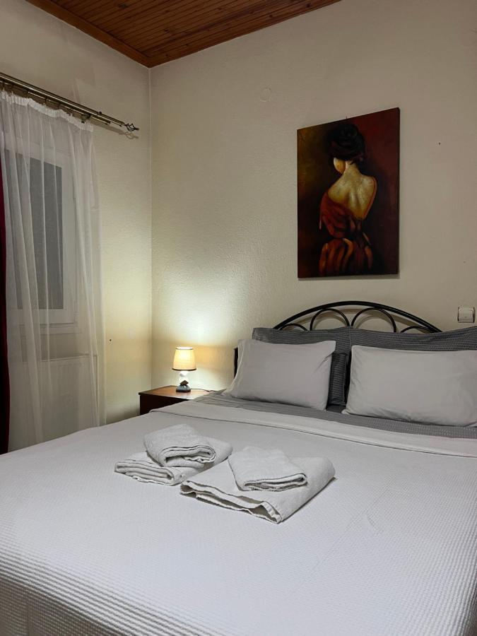 Guesthouse Adonis Káto Loutrákion المظهر الخارجي الصورة