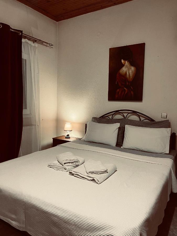 Guesthouse Adonis Káto Loutrákion المظهر الخارجي الصورة
