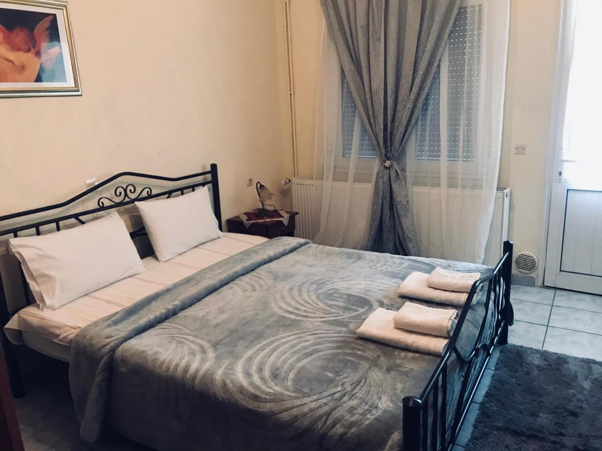 Guesthouse Adonis Káto Loutrákion المظهر الخارجي الصورة